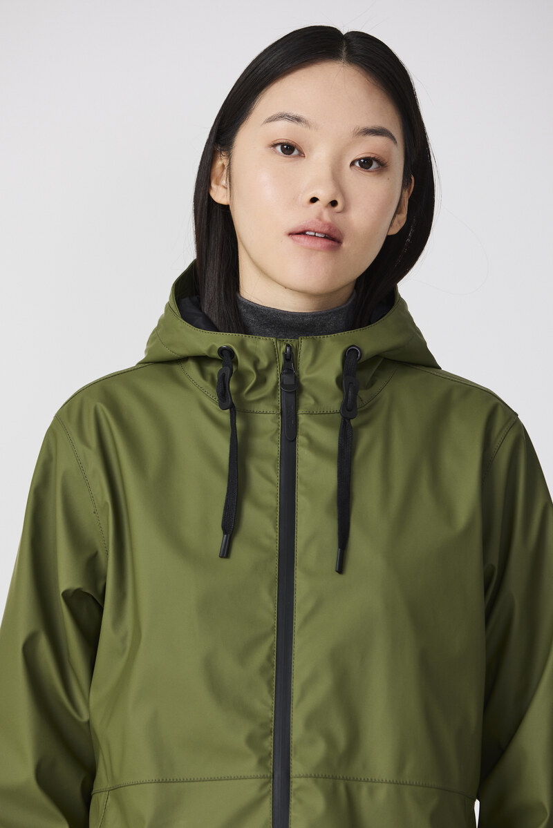 GABARDINA VAND COLOR VERDE 3